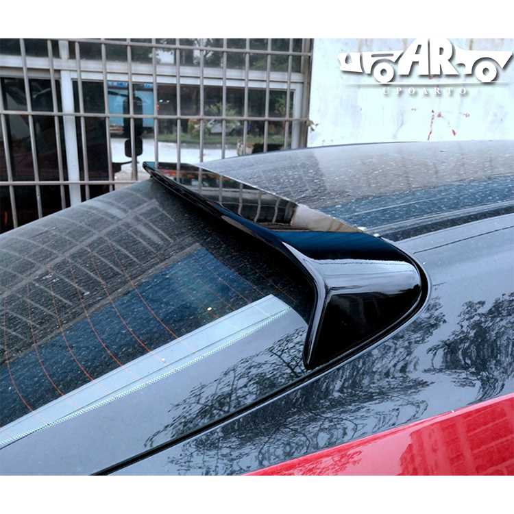 toyota camry wing