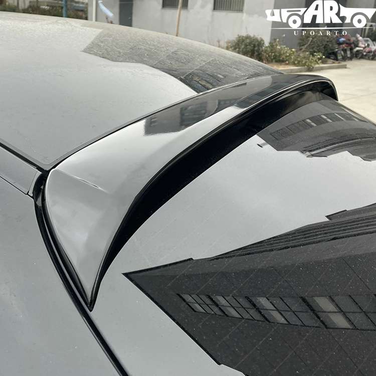 w213 roof spoiler