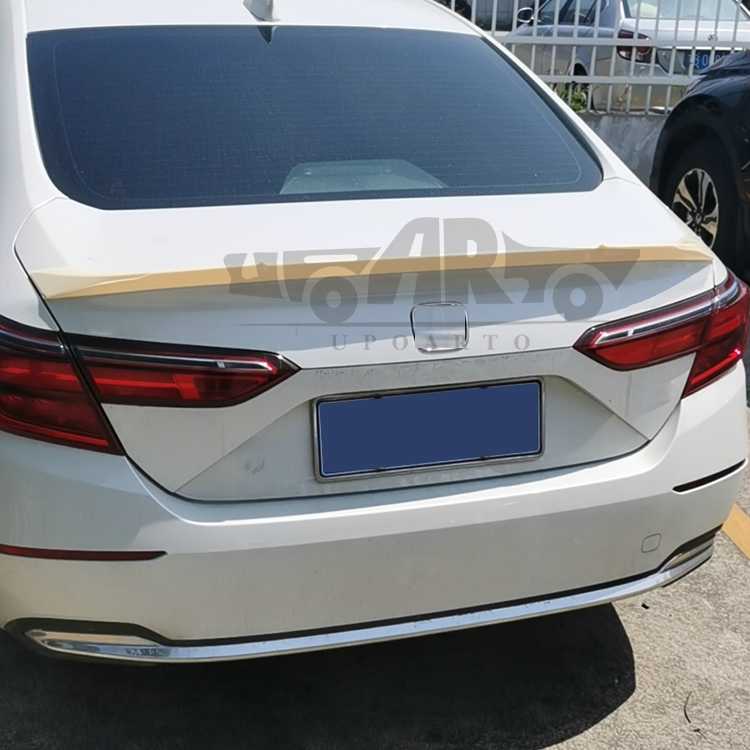 Honda Inspire rear trunk spoiler