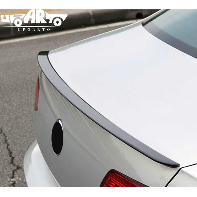 vw magotan  spoiler
