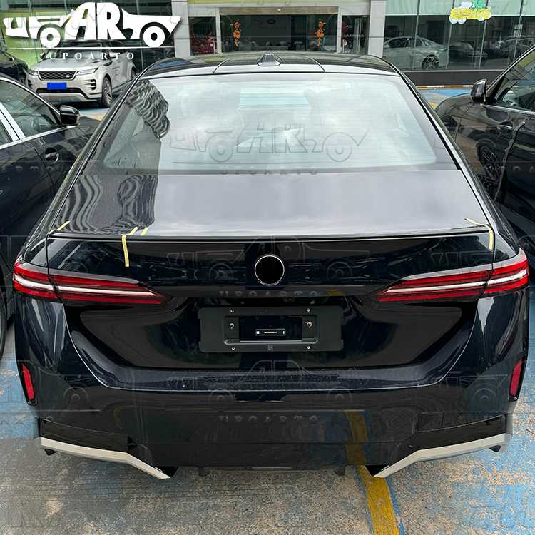 bmw 5 spoiler g60
