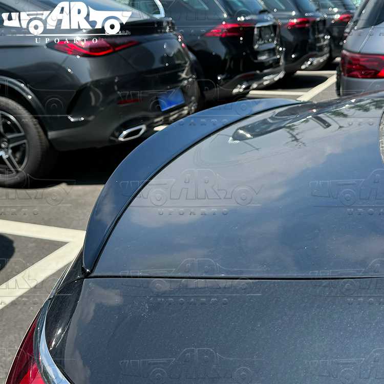 w214 spoiler