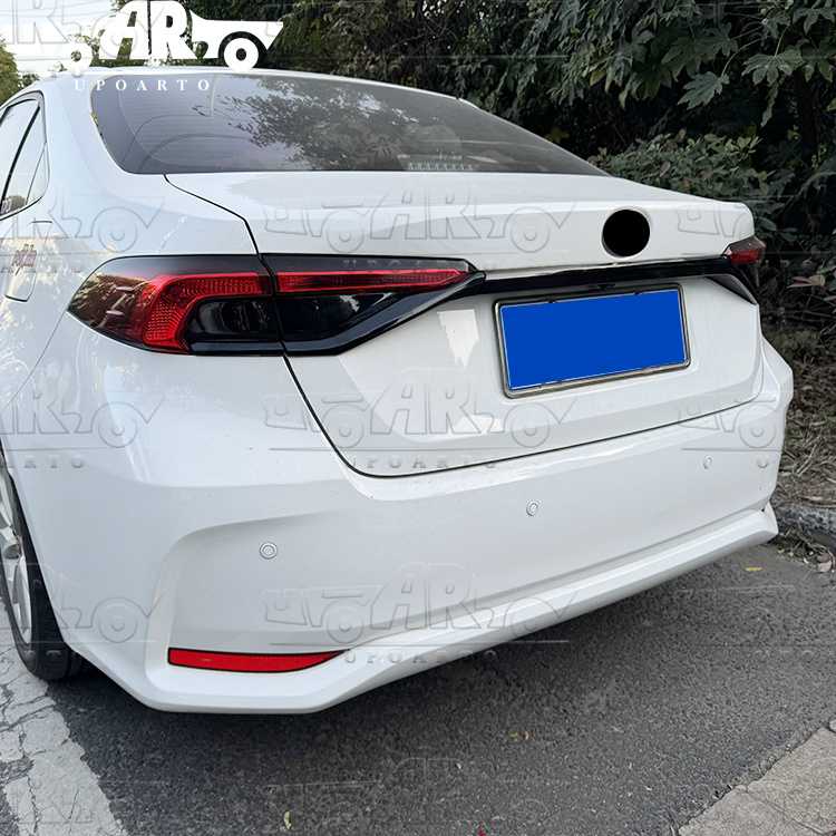 Toyota Corolla Sedan Taillight Strip