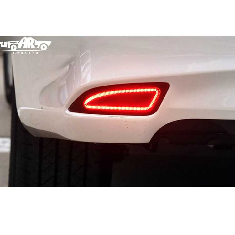 2015 Toyota Camry Rear Bumper Lamp