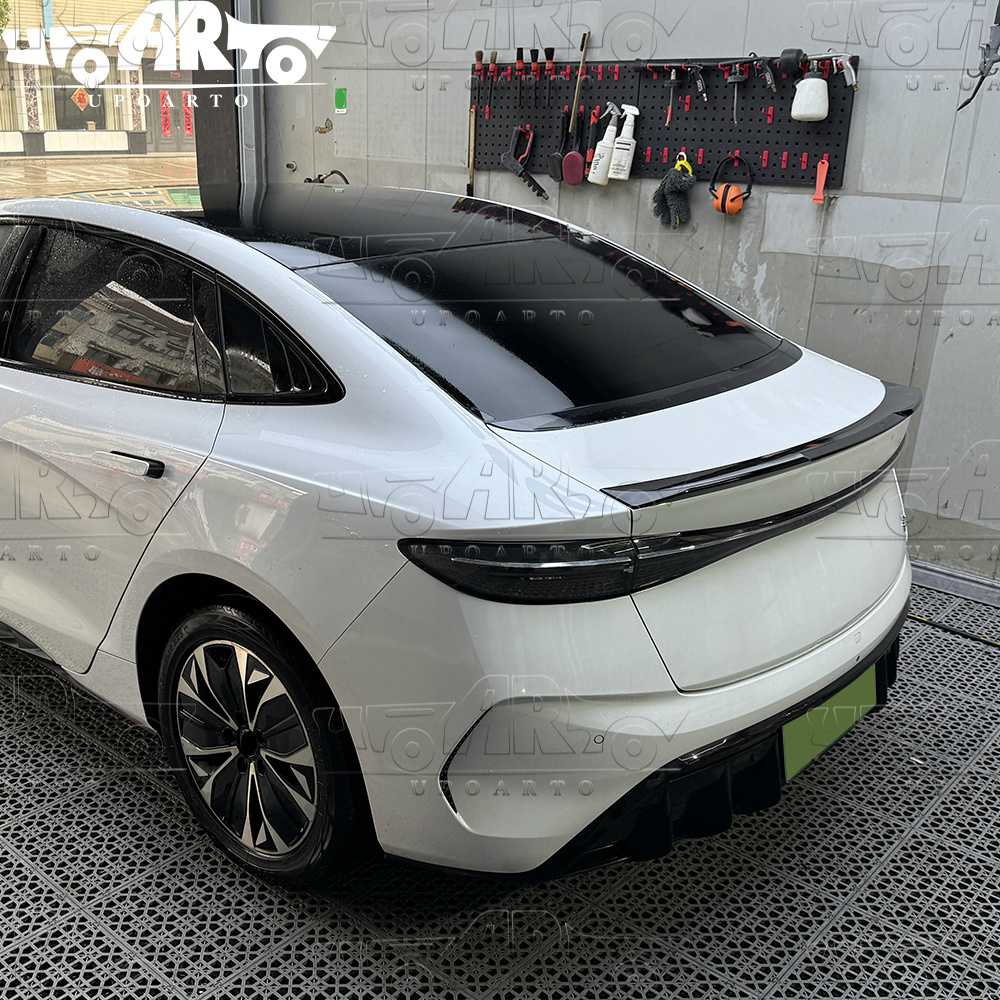 byd seal rear spoiler