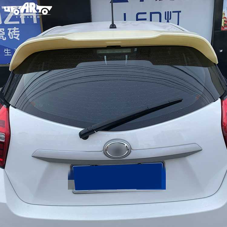 toyota yaris boot spoiler
