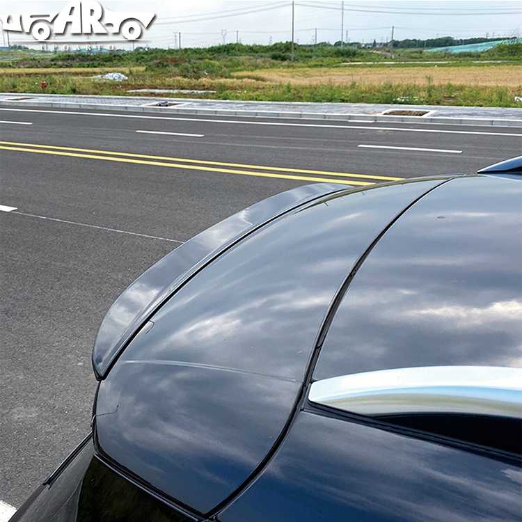 gle roof spoiler
