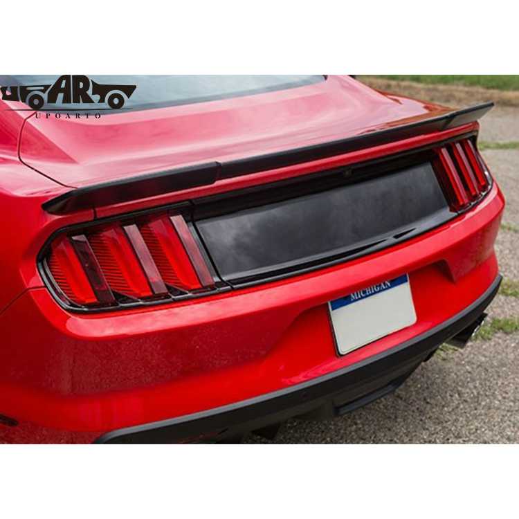 ford mustang spoiler