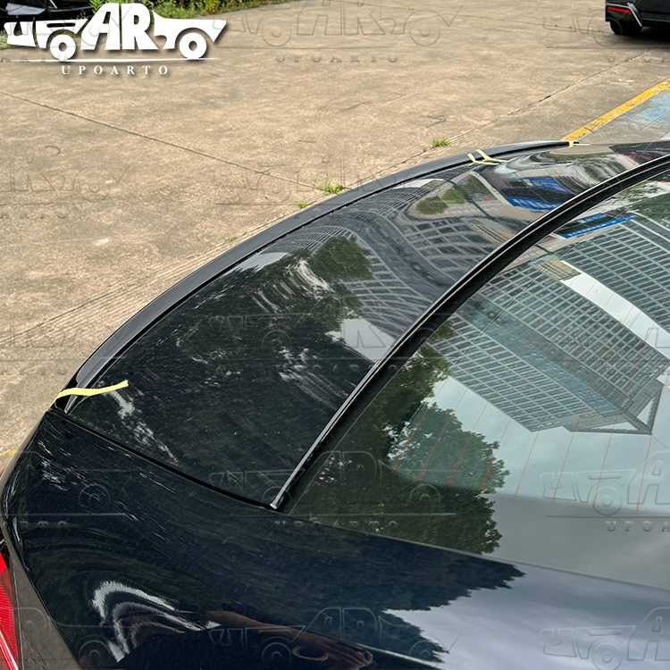bmw 5 spoiler g60