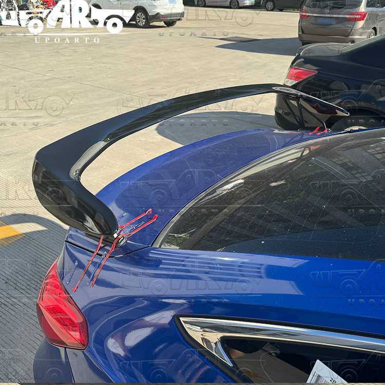 2023 honda civic trunk spoiler