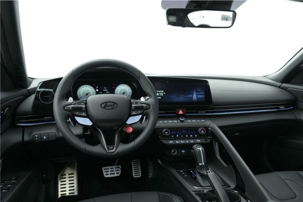 ELANTRA N INTERIOR ELANTRA N INTERIOR