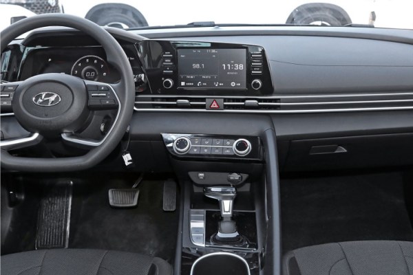 ELANTRA INTERIOR ELANTRA INTERIOR