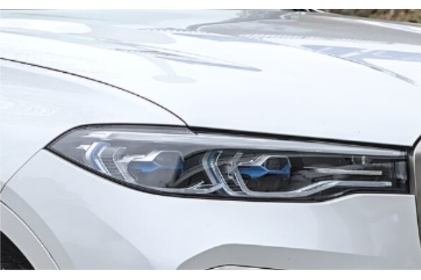 pre lci headlight.jpg