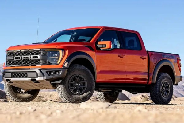 Fourteenth-Generation F-150.jpg