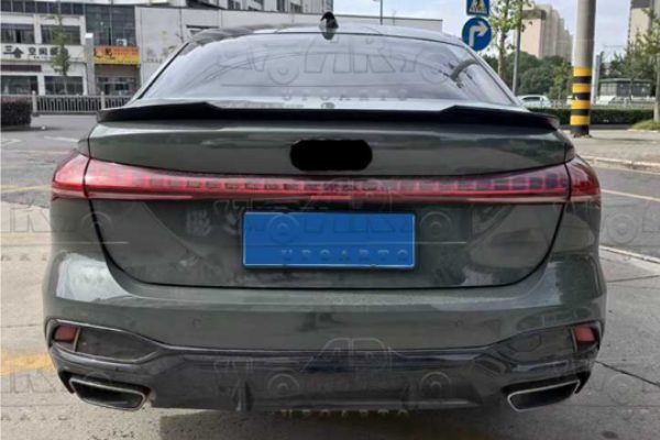 car spoiler