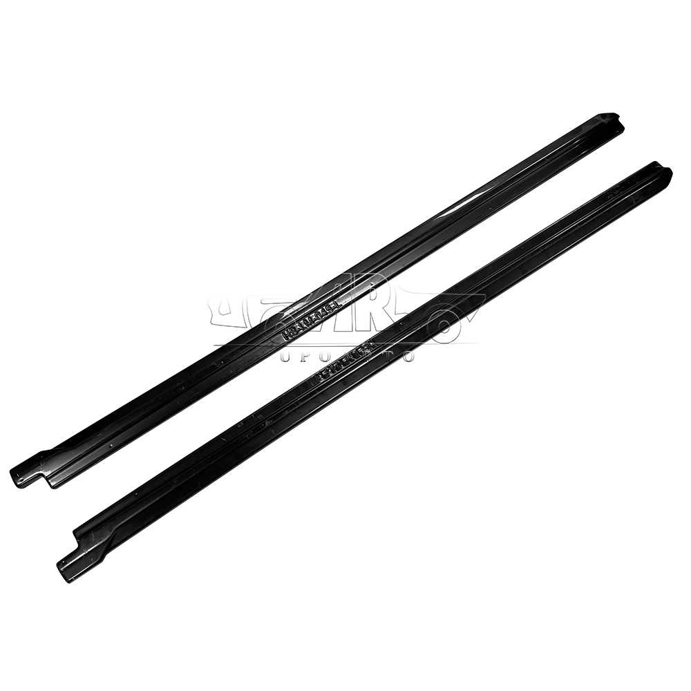 Suzuki Fronx Side Skirts