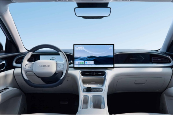 A large 15.4-inch central display geely xinyuan A large 15.4-inch central display geely xinyuan