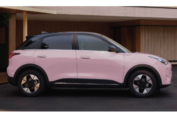 geely xinyuan side geely xinyuan side