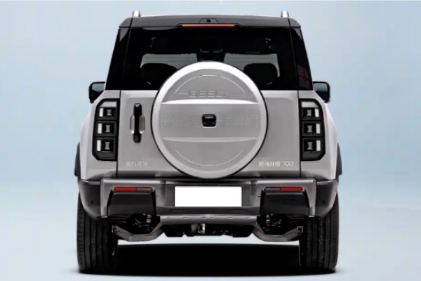 Geely Galaxy Cruiser 700 rear
