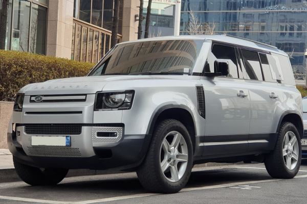 Defender 110