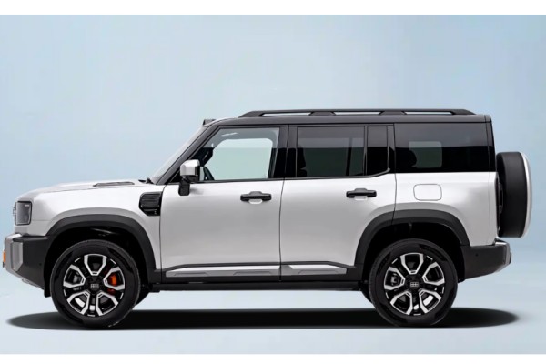 Geely Galaxy Cruiser 700 side